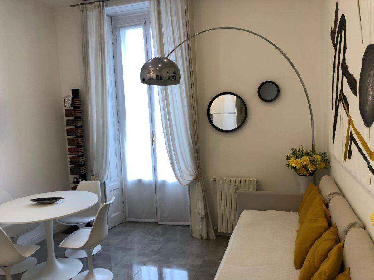 Casa Alberto Da Giussano, Elegante Bilocale In Centro Con Balcone Sul Parco 米兰 外观 照片